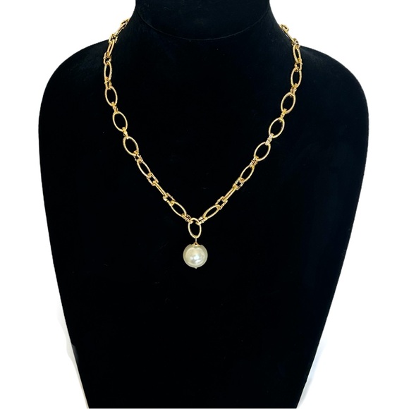 Talbots Jewelry - TALBOTS | WardrClassic Gold-Tone Pearl Pendant Necklace | NWT